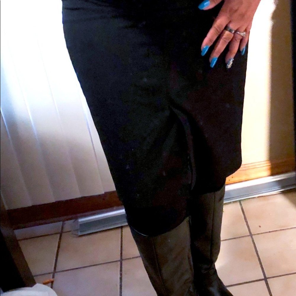 Black skirt